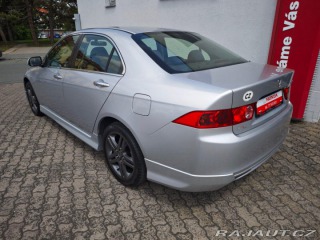 Honda Accord 2.0 i-VTEC Sport 114kW no 2004