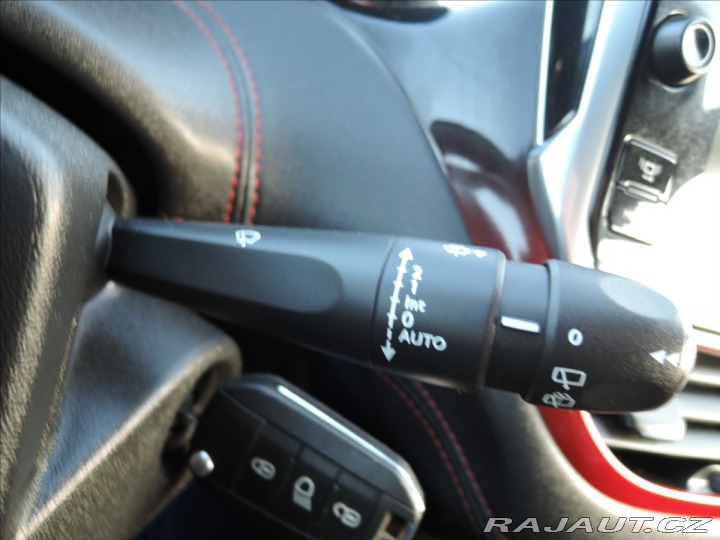 Peugeot 208 1,6 GTi 200PS Navi Kůže 2013