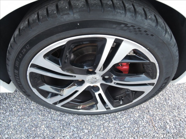 Peugeot 208 1,6 GTi 200PS Navi Kůže 2013