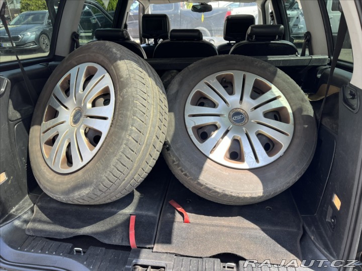 Ford Galaxy 2,0 TDCi 103kW 7míst Ghia 2007