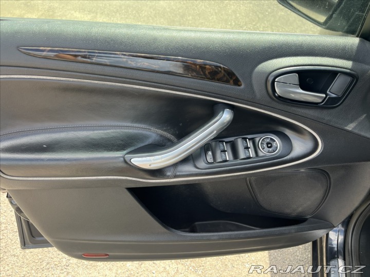 Ford Galaxy 2,0 TDCi 103kW 7míst Ghia 2007