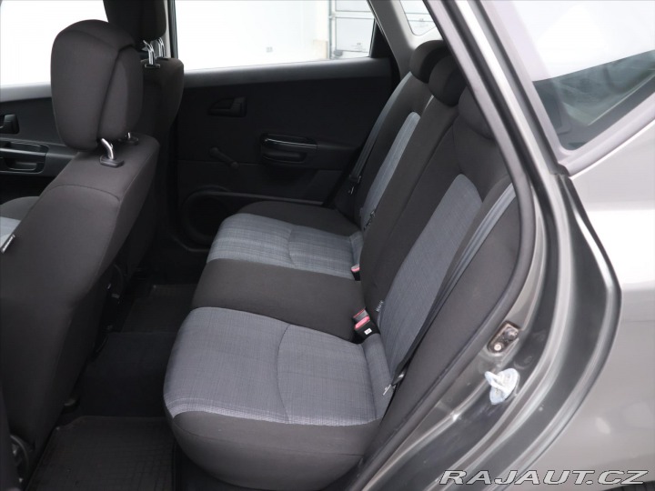 Kia Ceed 1,4 CVVT 77kW Klima CZ 2011