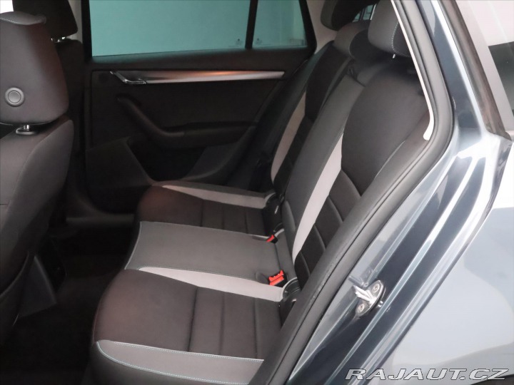 Škoda Octavia 1,6 TDI 81 kW JOY Aut.kli 2017