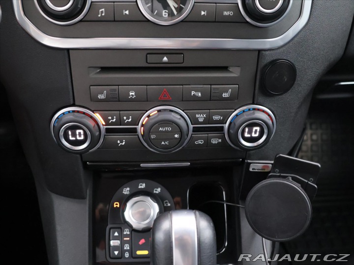 Land Rover Discovery 3,0 TDV6 HSE CZ 2010