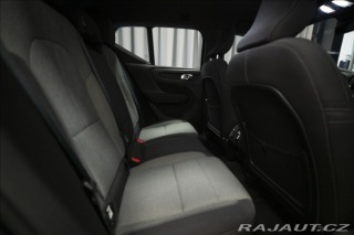 Volvo XC40 2,0 B4 NAVI KAMERA VÝHŘEV 2022