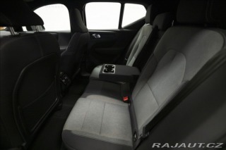 Volvo XC40 2,0 B4 NAVI KAMERA VÝHŘEV 2022