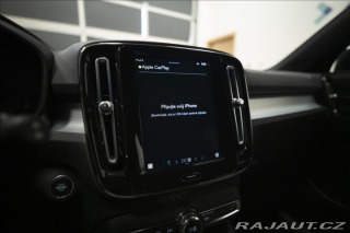 Volvo XC40 2,0 B4 NAVI KAMERA VÝHŘEV 2022