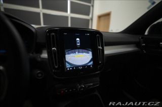 Volvo XC40 2,0 B4 NAVI KAMERA VÝHŘEV 2022
