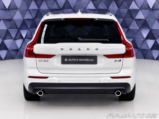 Volvo XC60 B4 AWD MOMENTUM, KAMERA, 2021