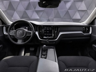 Volvo XC60 B4 AWD MOMENTUM, KAMERA, 2021
