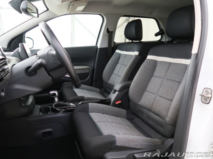 Citroën C4 Cactus 1.2PureTech,81kW,SHINE,AT 2019