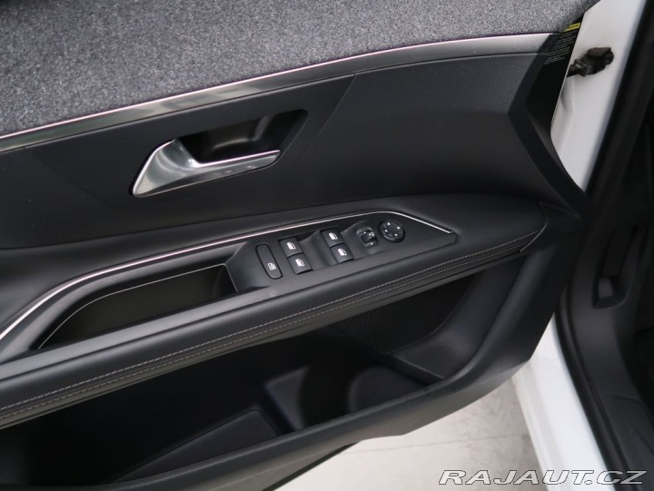 Peugeot 3008 1.2PureTech,96kW,CROSSWAY 2017
