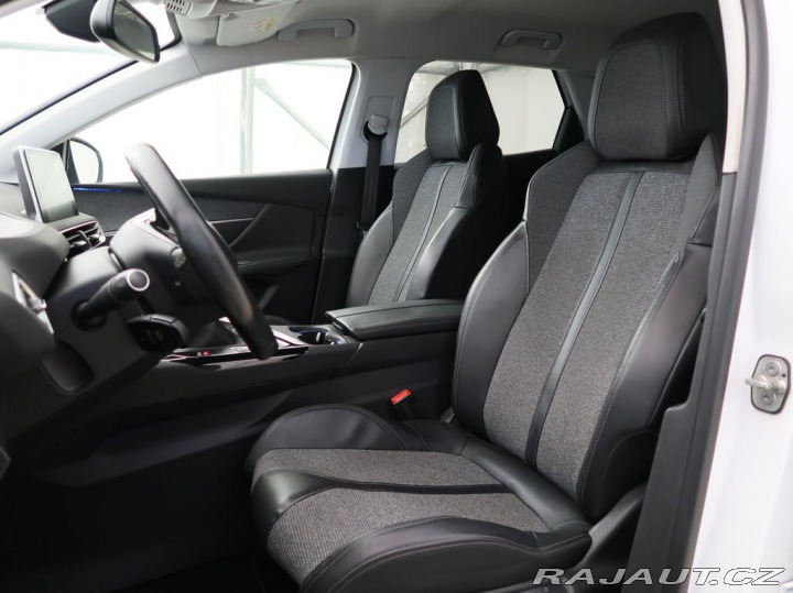 Peugeot 3008 1.2PureTech,96kW,CROSSWAY 2017