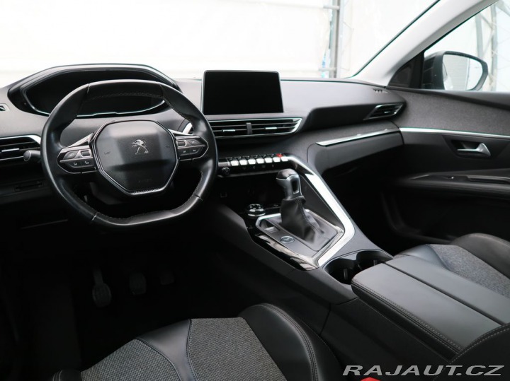 Peugeot 3008 1.2PureTech,96kW,CROSSWAY 2017