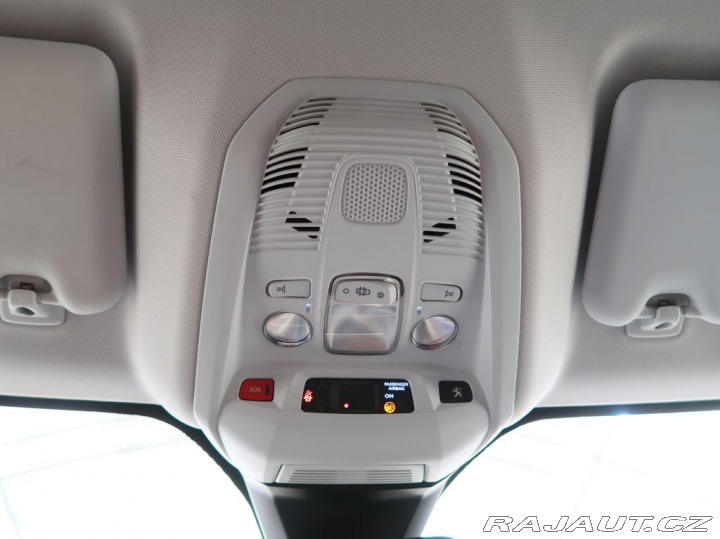 Peugeot 3008 1.2PureTech,96kW,CROSSWAY 2017