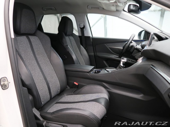 Peugeot 3008 1.2PureTech,96kW,CROSSWAY 2017