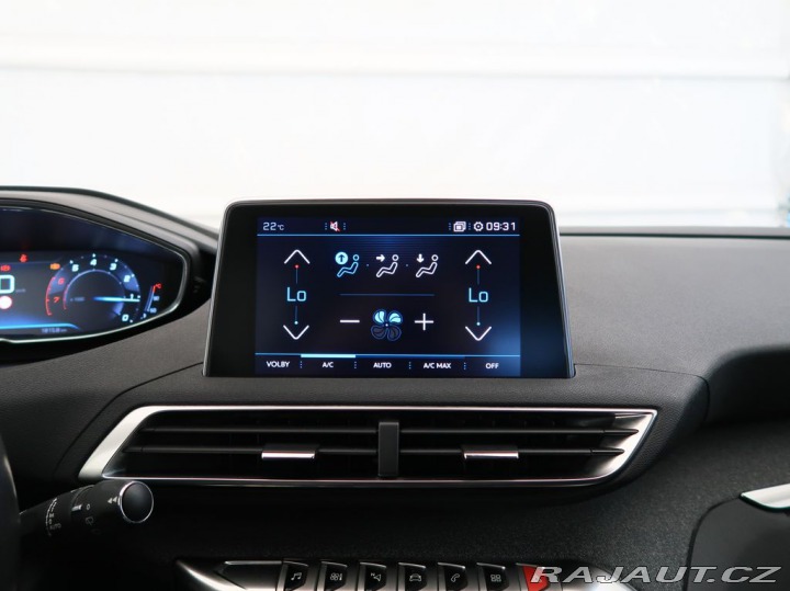Peugeot 3008 1.2PureTech,96kW,CROSSWAY 2017
