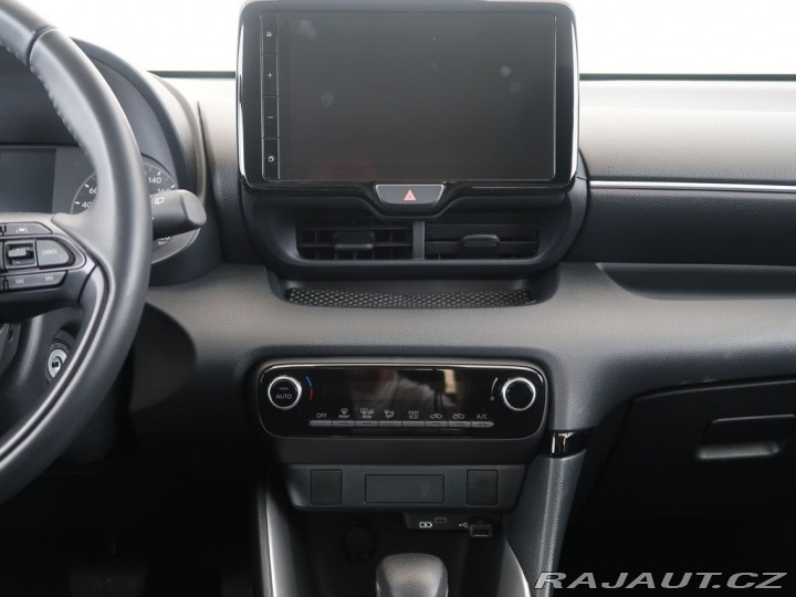 Toyota Yaris 1.5,HEV,116kW,Comfort 2024