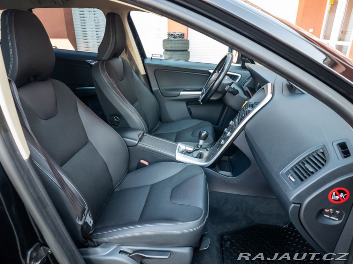 Volvo XC60 2.4 D5 129kW Summum 2009