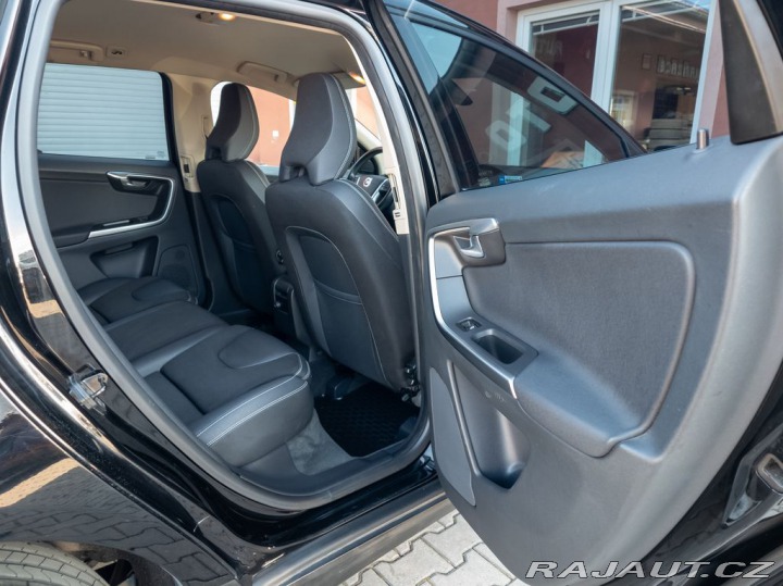Volvo XC60 2.4 D5 129kW 2009