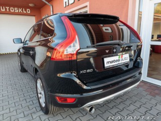 Volvo XC60 2.4 D5 129kW 2009