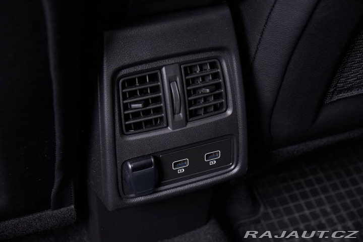 Renault Captur 1.3 TCe 140 mHEV Techno 2023