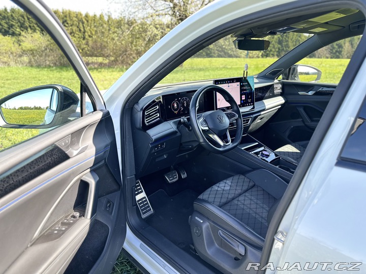 Volkswagen Tiguan R-Line 2024
