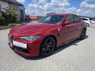 Alfa Romeo Giulia 2,9 QUADRIFOGLIO 375kw
