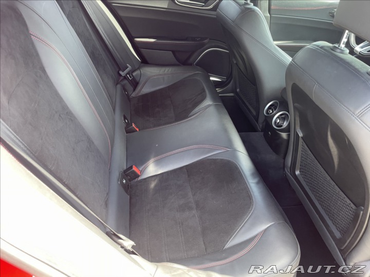Alfa Romeo Giulia 2,9 QUADRIFOGLIO 375kw 2017