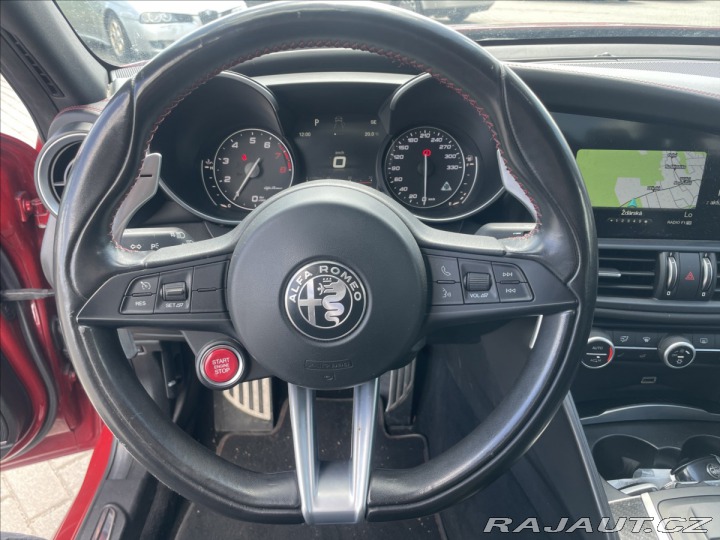 Alfa Romeo Giulia 2,9 QUADRIFOGLIO 375kw 2017