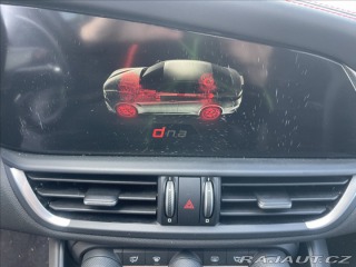 Alfa Romeo Giulia 2,9 QUADRIFOGLIO 375kw 2017
