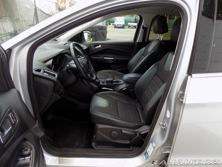 Ford Kuga 2.0TDCi/Individual/AWD/AT 2016