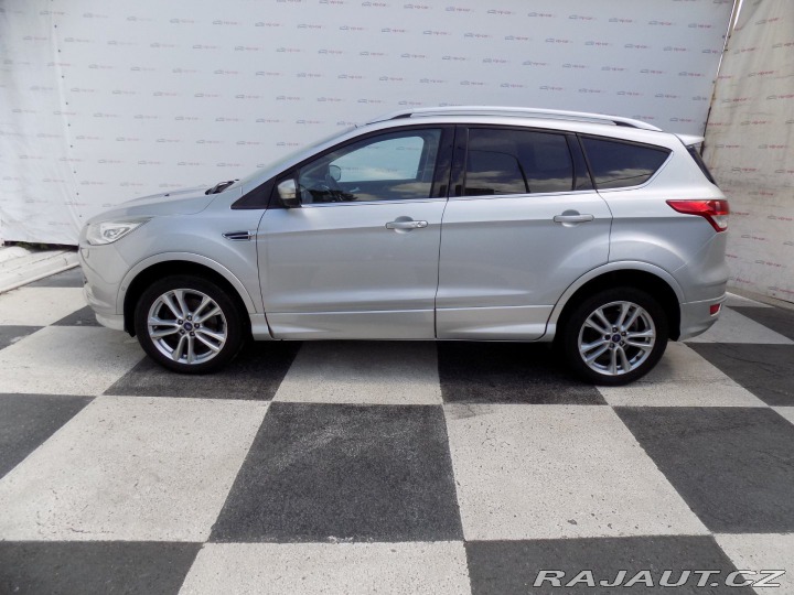 Ford Kuga 2.0TDCi/Individual/AWD/AT 2016