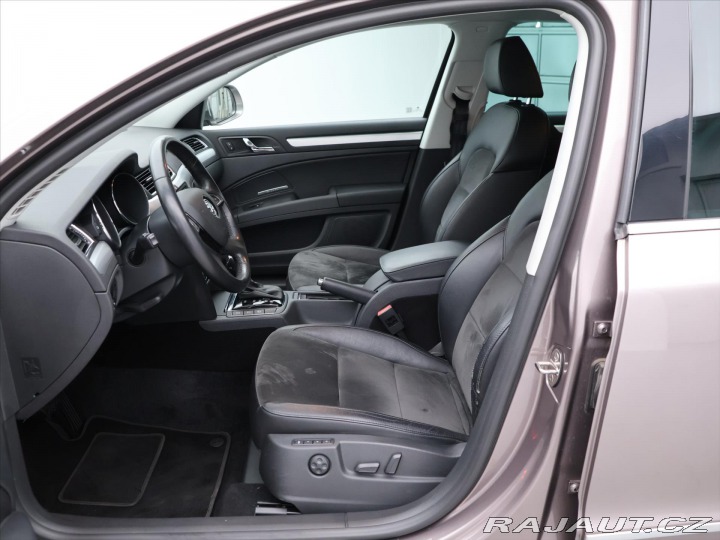 Škoda Superb 2,0 TDI 103kW DSG Eleganc 2014