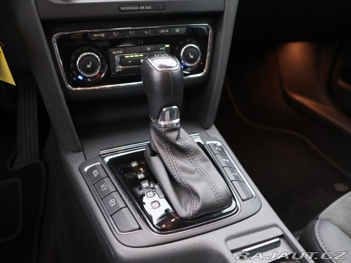 Škoda Superb 2,0 TDI 103kW DSG Eleganc 2014