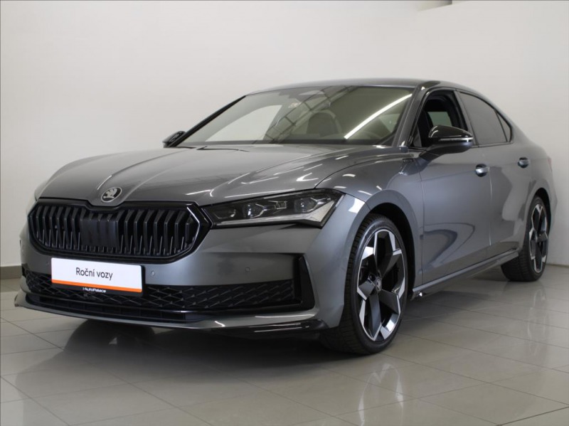 Škoda Superb 1,5 TSI m-HEV Sportline 5
