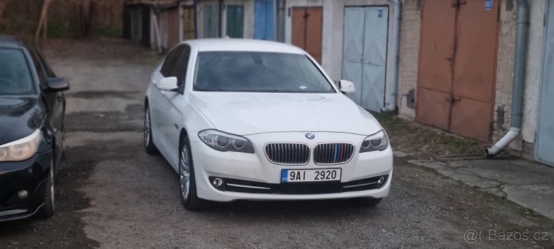 BMW 5 3,0   Prodam bmw 523i f10