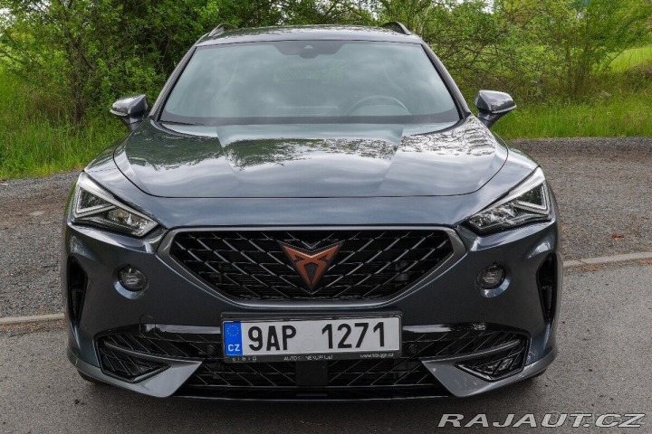 Cupra Formentor 2,0 VZ TSI 180 kW AT v 1800