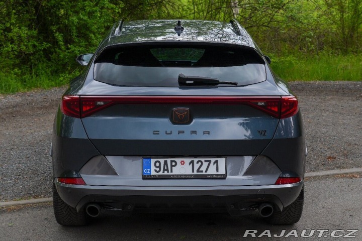 Cupra Formentor 2,0 VZ TSI 180 kW AT v 1800