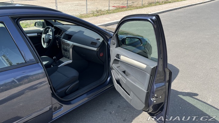 Opel Astra 1.9 CDTi, nová STK 2007