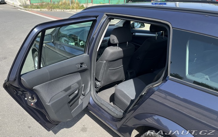 Opel Astra 1.9 CDTi, nová STK 2007