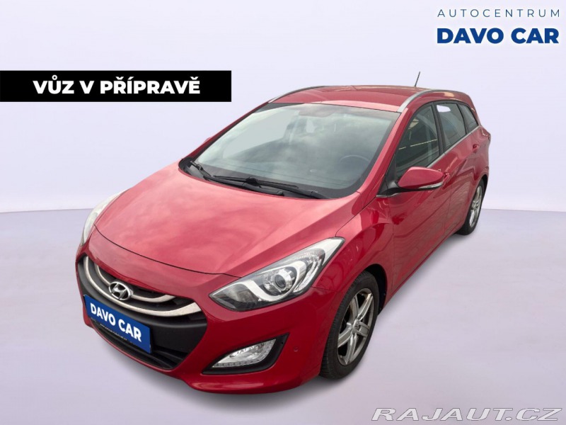 Hyundai i30 1,6 GDI 99kW Trikolor Sty
