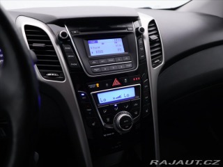 Hyundai i30 1,6 GDI 99kW Trikolor Sty 2015
