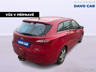 Hyundai i30 1,6 GDI 99kW Trikolor Sty 2015