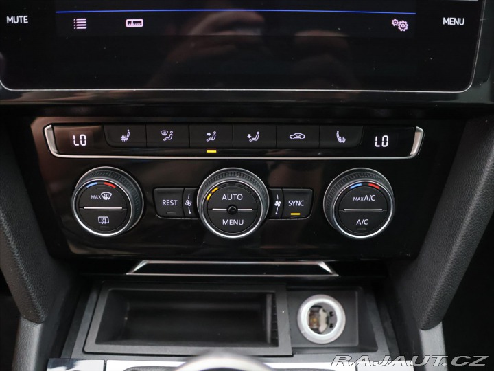 Volkswagen Passat 2.0 TDI 110kW Highline CZ 2019