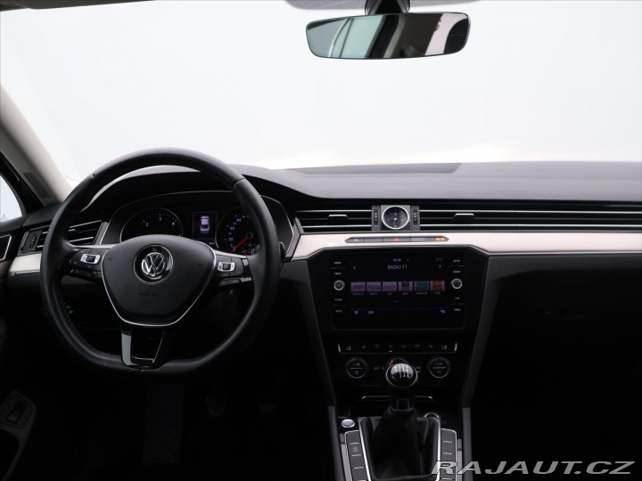 Volkswagen Passat 2.0 TDI 110kW Highline CZ 2019