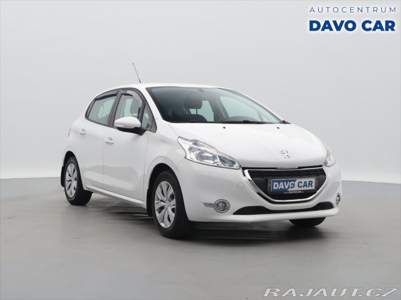 Peugeot 208 1,0 i 50kW Klimatizace