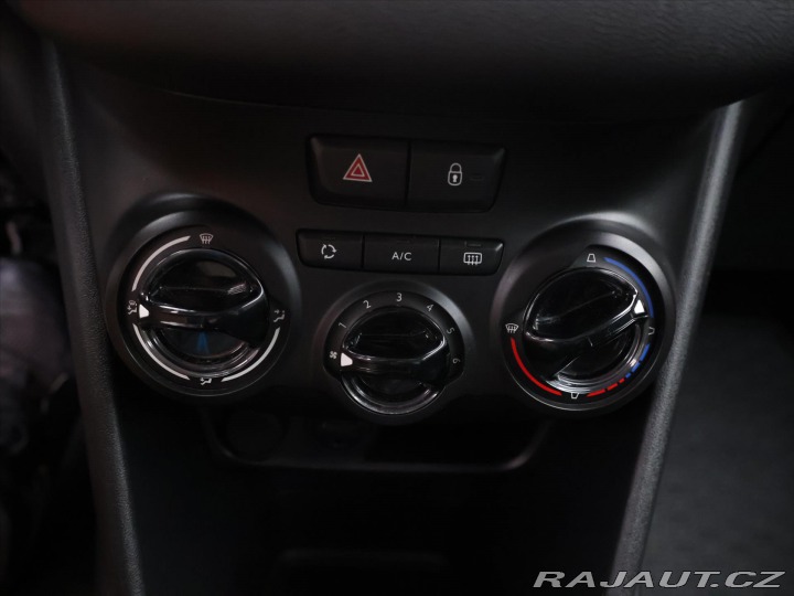 Peugeot 208 1,0 i 50kW Klimatizace 2014