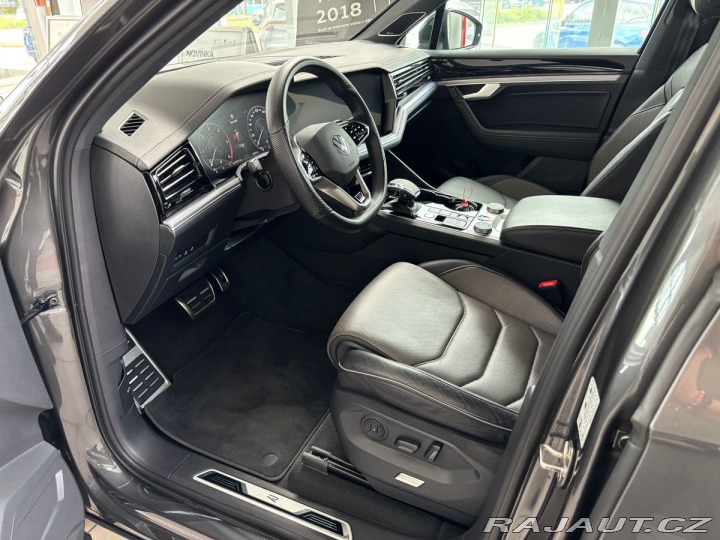 Volkswagen Touareg R-line 210kW Tažné 2022