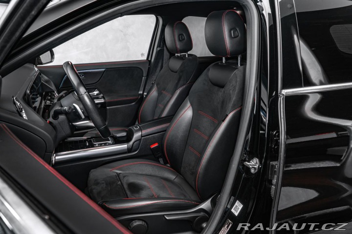 Mercedes-Benz GLA 200d AMG 4MATIC 2022